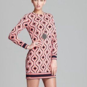 Michael Kors Geometric 3/4 Sleeved Shift Dress